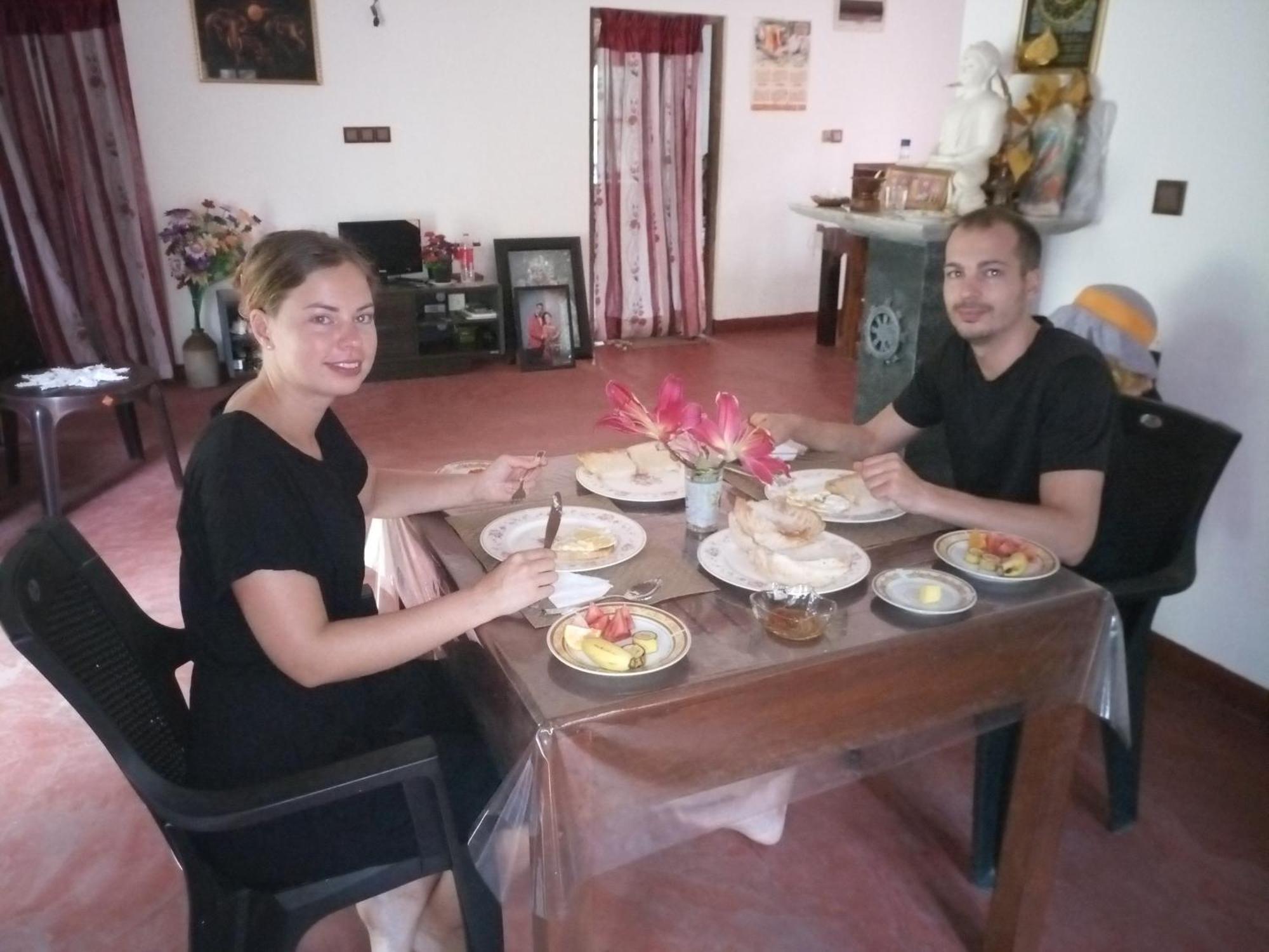 Silent Peacock Villa And Peacock Cafe Tangalle Zewnętrze zdjęcie